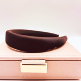 Cintillo Acolchado Negro Satin