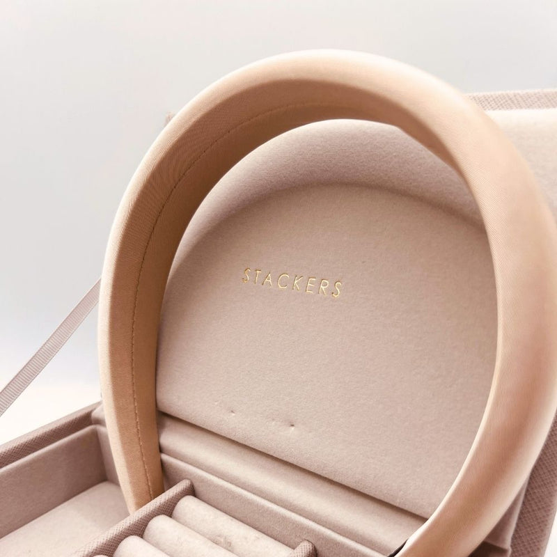 Cintillo Acolchado Beige Satin