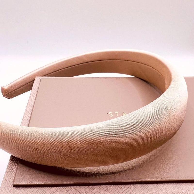 Cintillo Acolchado Beige Satin